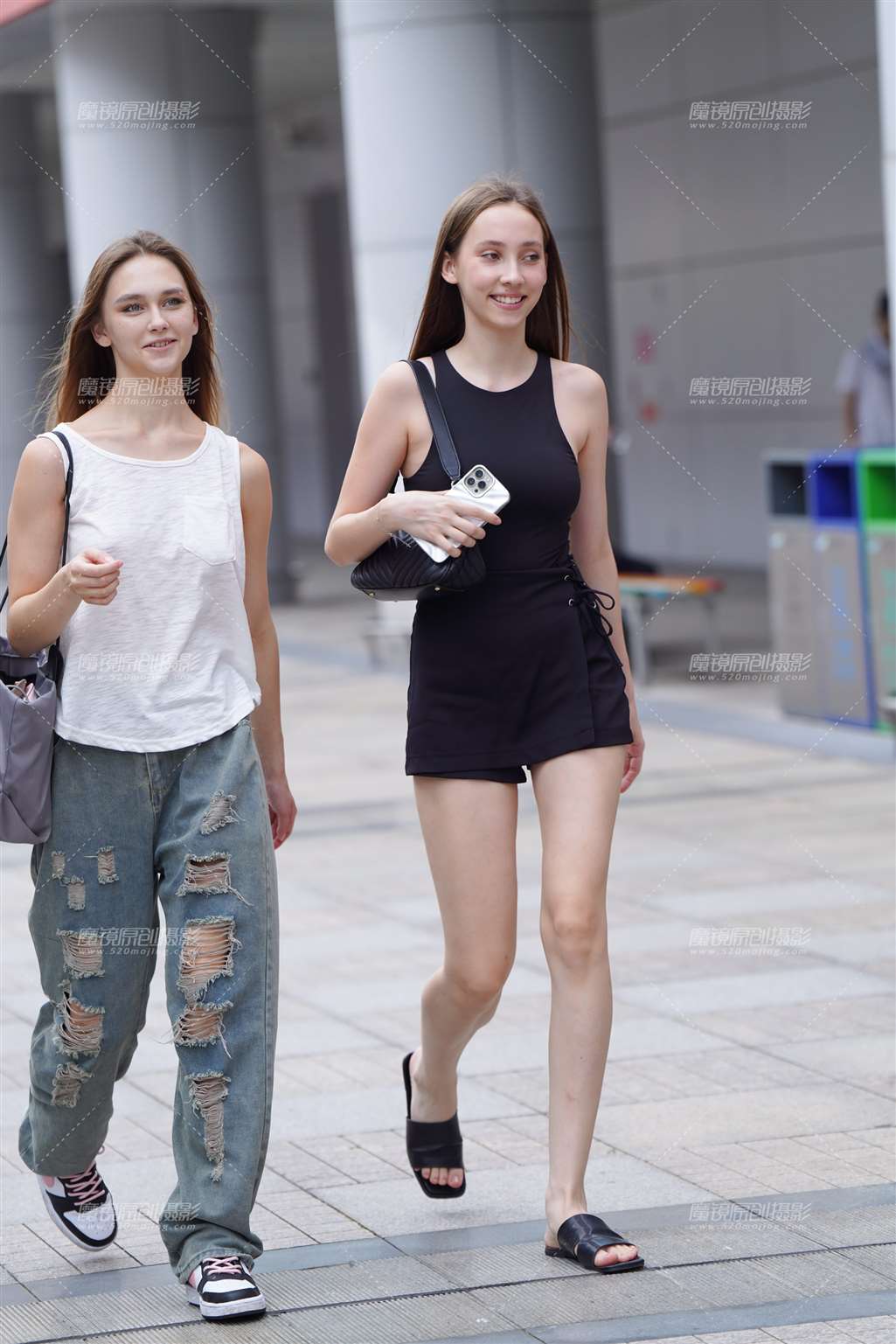 图片[1]-美腿老外-街拍流行馆