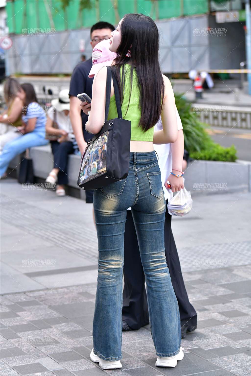 图片[5]-美瞳牛仔裤美女-街拍流行馆