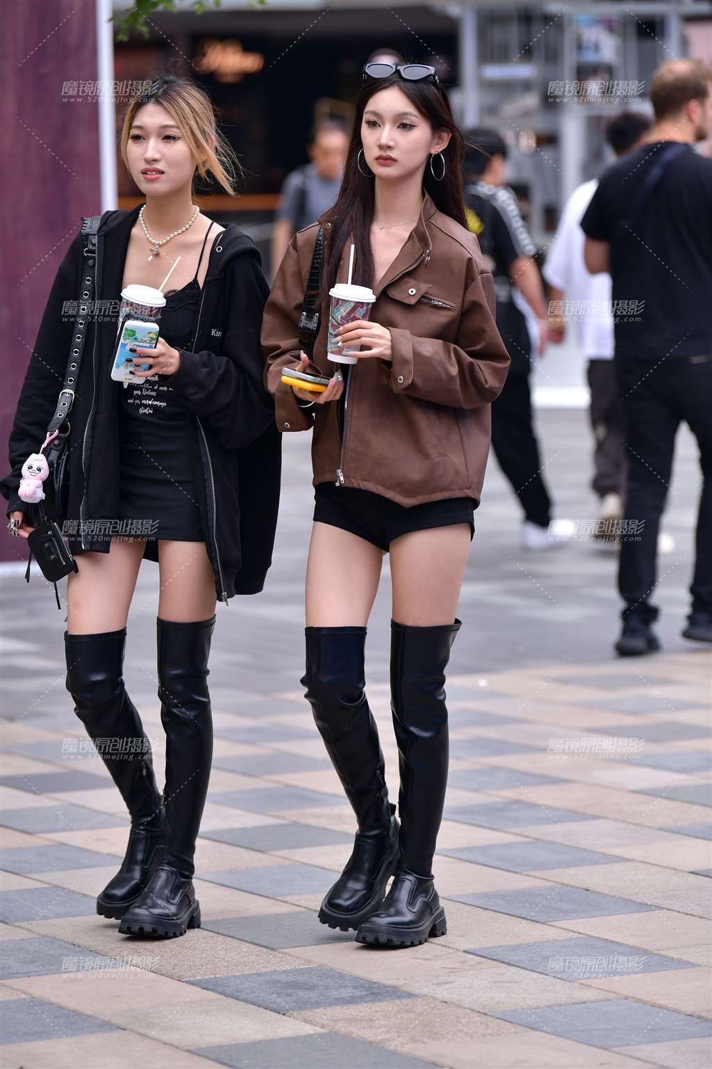 图片[5]-步伐一致长靴美女-街拍流行馆