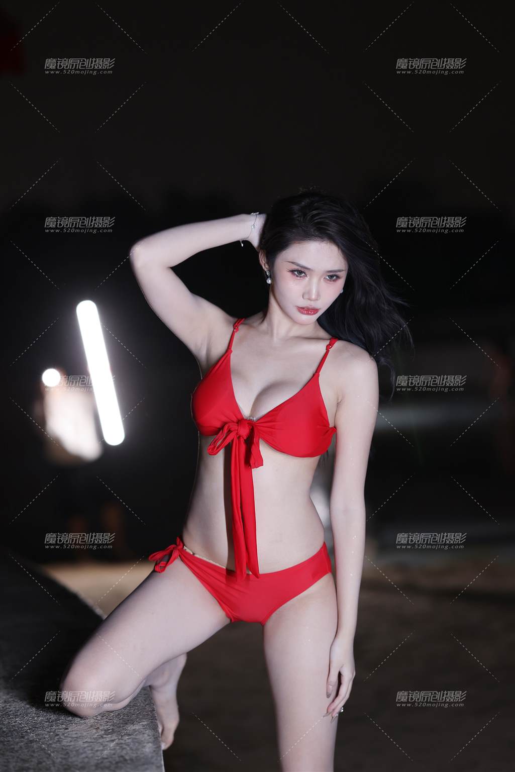 图片[5]-极品红色比基尼白皙美模小思佳-街拍流行馆