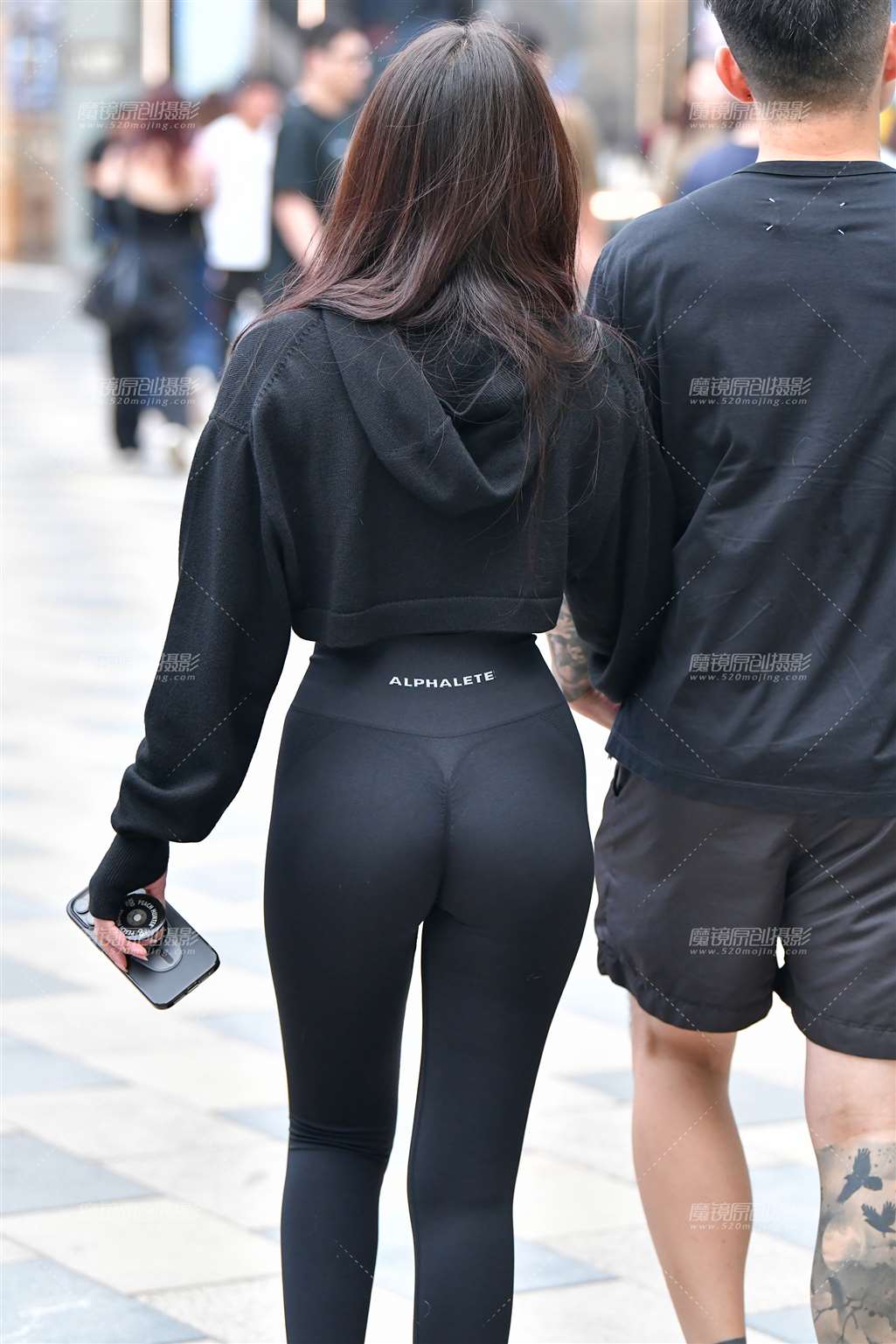 图片[4]-细腰紧致瑜伽裤美女-街拍流行馆