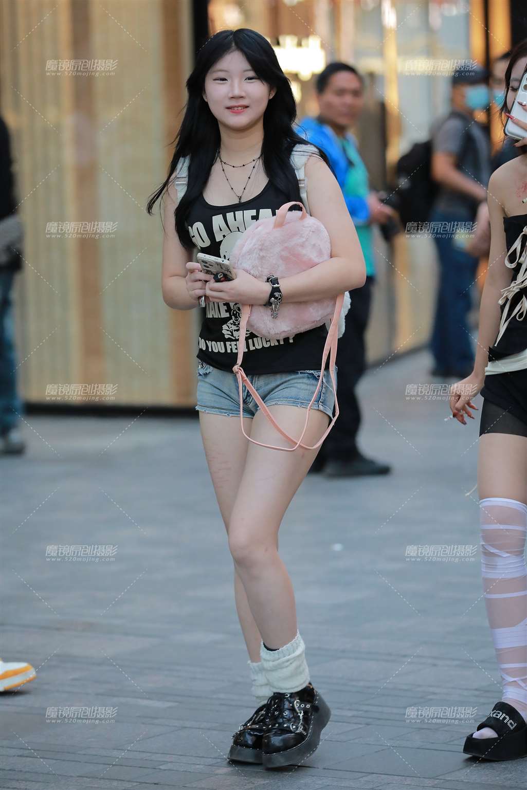 图片[5]-牛仔热裤学妹-街拍流行馆