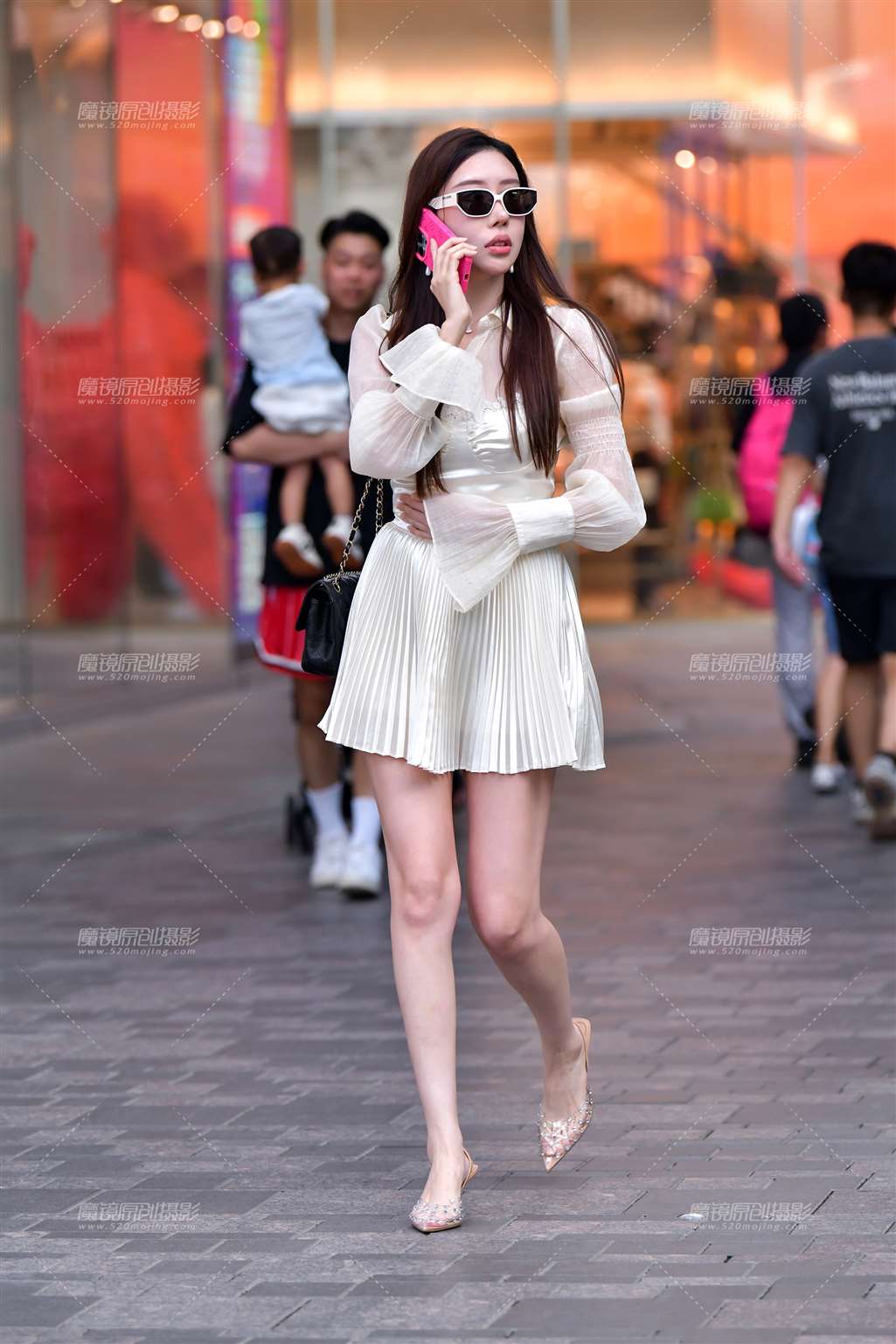 图片[5]-搭讪气质长腿短裙美女-街拍流行馆