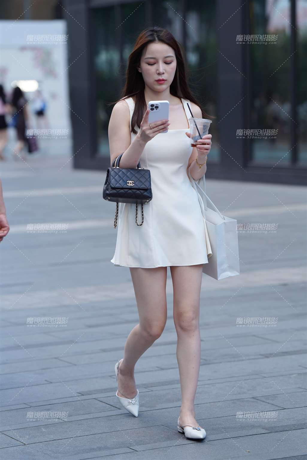 图片[5]-白裙美腿-街拍流行馆