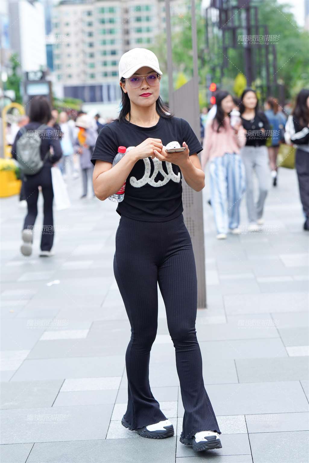 图片[1]-魅力黑-街拍流行馆